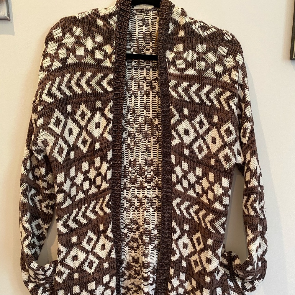 Patterned Brown and White Cardigan